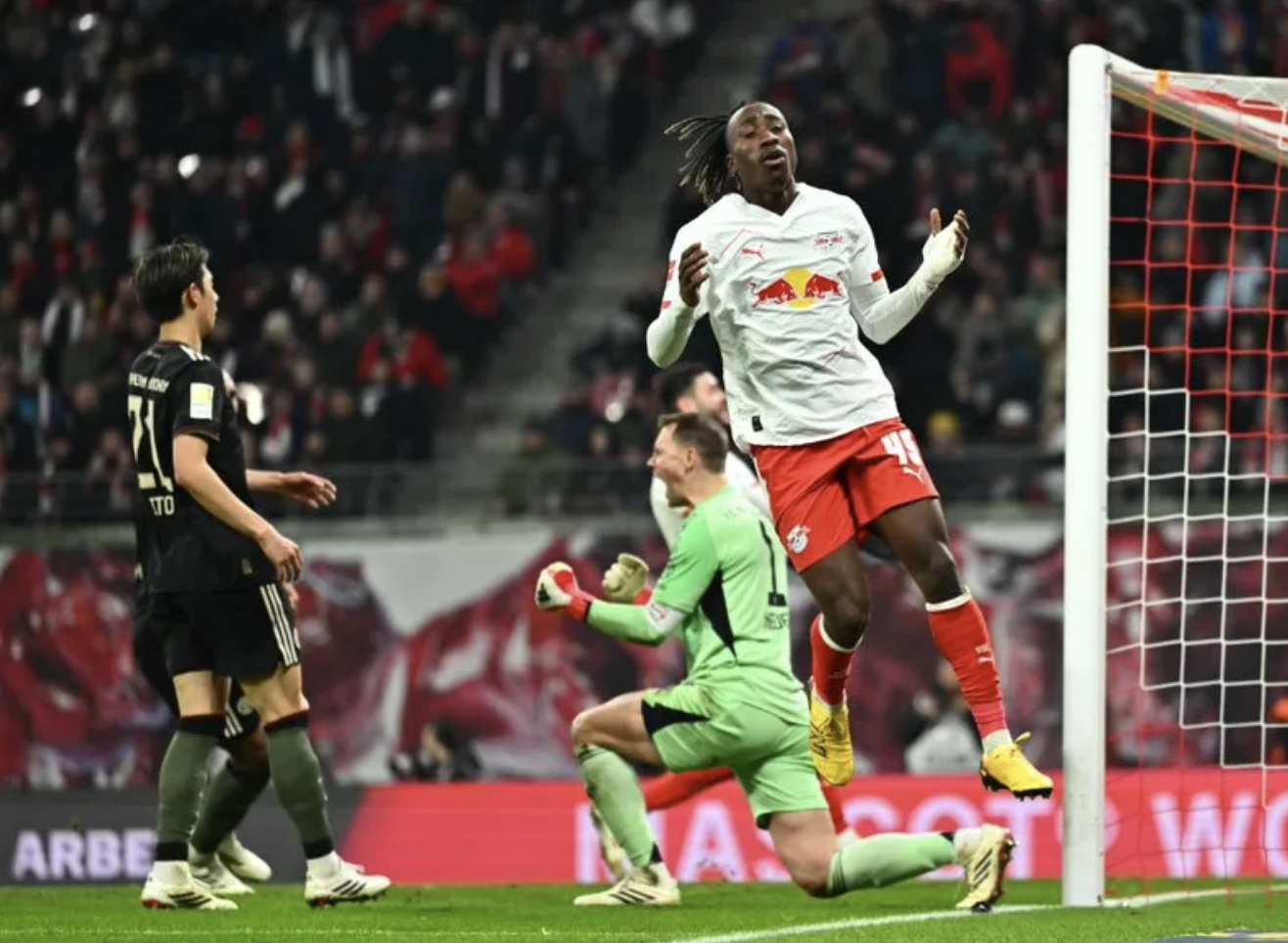 投注策略-德甲犟驴！莱比锡被揍0-6仍与拜仁打对轰：这次1-5崩盘 渣叔傻眼