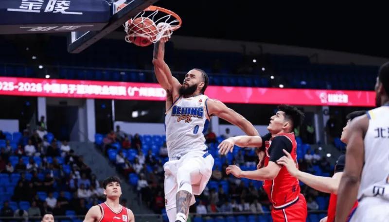 Baccarat Gaming-北京98-85广州迎3喜1忧！内线顶级，方硕拾最佳角色，杰曼咋整？